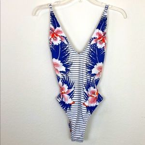 Ripcurl V- Neck One Piece Floral Swimsuit Size Small
